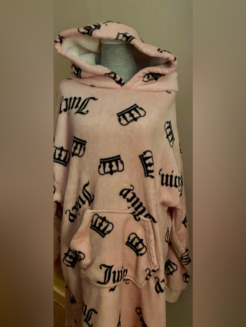 JUICY COUTURE Pink Hooded WOMENS Pajama Robe with Black Script🌸